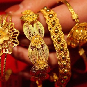 球速体育-黄金未来有望涨到5000元一克，白银价格更会突破想象