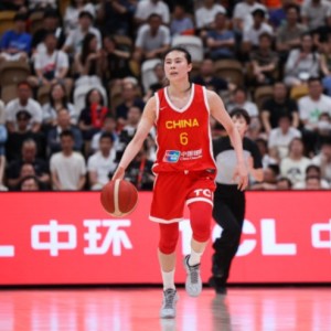 球速体育app-胜南苏丹各界说啥？纷纷不满后场实力，媒体人直言赢10分完全不够|王思雨|女篮|女篮世界杯|中国女篮|杨舒予_新浪体育_新浪新闻